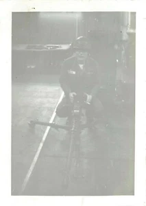 Foto instantánea en blanco y negro 1960 Corea Ejército de EE.UU. Ametralladora y trípode 4 - Imagen 1 de 2