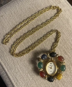 Vintage Majestron Skarabäus Quarz Uhr Brosche Anstecknadel oder Anhänger & Kette Halskette - Bild 1 von 7