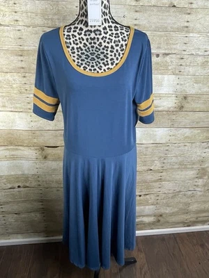 NWT LulaRoe Nicole 2xl xxl - Fast Shipping - Image 1 of 4
