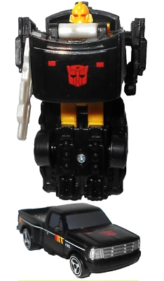 Transformers IRONHIDE 2004 Universe walmart exclusive legends complete rid - Image 1 of 4