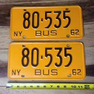 1962 NEW YORK STATE BUS NUMMERNSCHILD SET PASSENDES PAAR NY ETIKETT # 80-535 SEHR GUTER ZUSTAND! - Bild 1 von 1