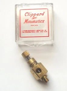 NOS Clippard Minimatic MNV-1K 15° Needle Valve 10-32 Knurled Knob 10-32 In/Out