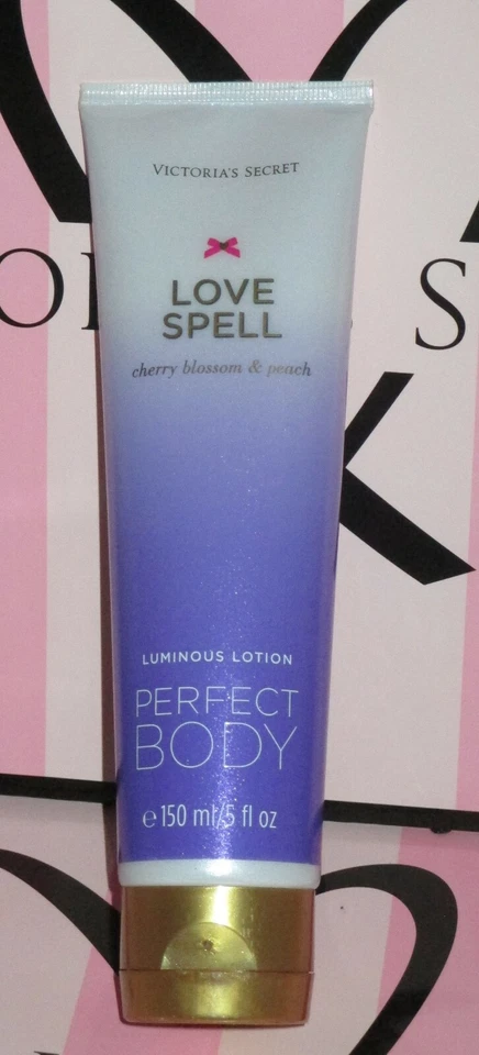 Victoria's Secret Love Spell 夜光乳液 完美身体 5 液量盎司/150 毫升 — 第 1/1 张图片