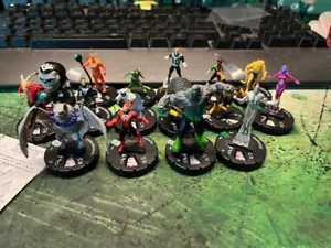Heroclix “War of Light” FIFTEEN DIFFERENT ONES (NO Dupes) with the cards. - Picture 1 of 4