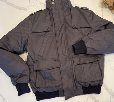 Chaqueta de bombardero de plumón Nobis para hombre - XL - NUEVA sin etiquetas - Originalmente $850 Foto 1 de 4