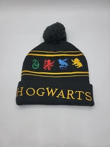 Harry Potter Hogwarts Beanie Cap Hat Knit Embroidered New - Picture 1 of 2
