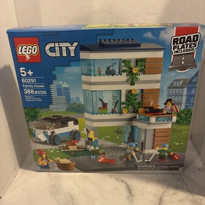 LEGO CITY 60291 FAMILY HOUSE SET BUILDING KIT W/ ROAD PLATES SEALED BOX 388 PCS - Image 1 of 4