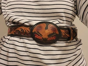 Cintura in pelle Silvercreek taglia 34 unisex bandiera aquila rodeo western cowboy usata - Foto 1 di 23