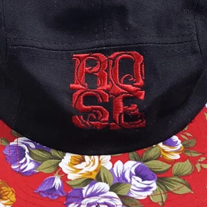 Rose Black Floral Adjustable Strapback Hat Cap - Picture 1 of 7