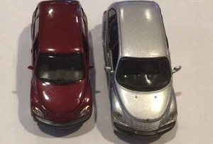 2000 Chrysler PT Cruisers Red Boley Corp And Silver New Ray - Picture 1 of 9