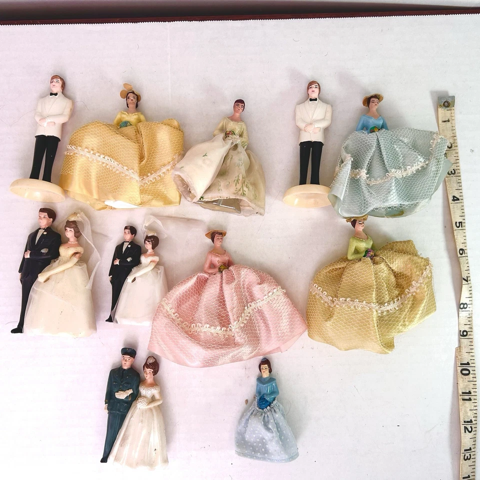Vintage 1950s Wedding cake Toppers Lot Plastic W/Fancy Material Skirts  (k)￼ - Image 1 of 4