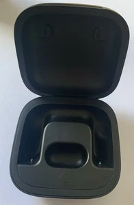 Genuine Apple Powerbeats Pro Beats by Dr. Dre **Charging Case ONLY** - Picture 1 of 3