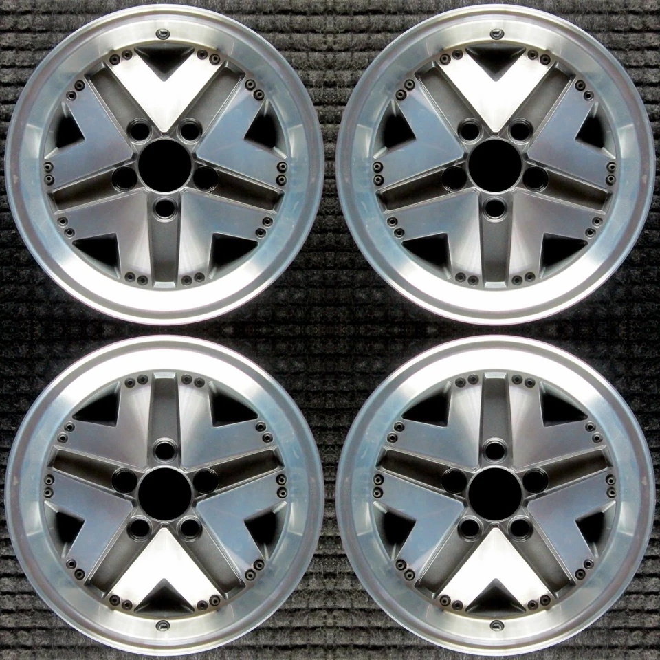 Juego de ruedas mecanizadas Ford Bronco II 15" OEM 1983 a 1990 Foto 1 de 1