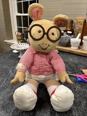 Arthur the Aardvark 22" ActiMates Interactive Talking Plush Vintage Doll Figure - Image 1 of 4