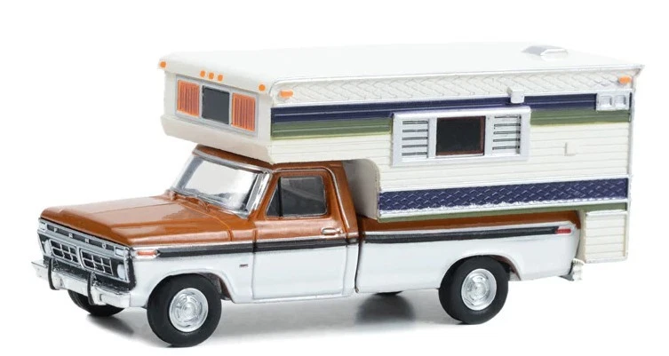 GREENLIGHT, FORD F-250 Camper Special 1976 in blister, 1/64,  GREEN30406 - Immagine 1 di 1