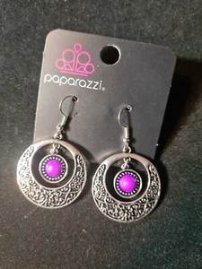 PAPARAZZI WANDERING WAIKIKI PURPLE BEAD SWINGS TOP SILVER EARRINGS. - Picture 1 of 2