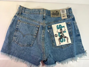 Neu mit Etikett! Vintage Levi’s SilverTab schlanke Damen Denim Shorts Größe 13/14 (31 x 2) Hergestellt in den USA! - Bild 1 von 10