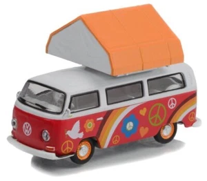 VW Volkswagen Bus T2 - Camper - 1968 - Peace & Love - Greenlight 1:64 - Picture 1 of 6