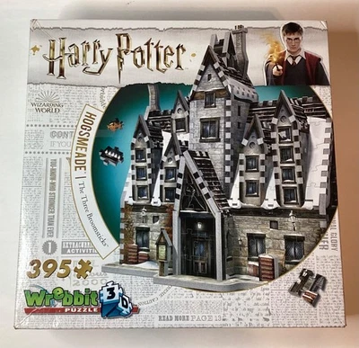 NEW HARRY POTTER HOGSMEADE THE THREE BROOMSTICKS WREBBIT 3D PUZZLE- 395 PIECES - Image 1 of 4