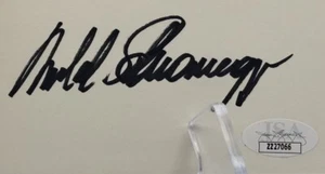 ARNOLD SCHWARZENEGGER SIGNED AUTOGRAMM BE NÜTZLICH HARDCOVER BUCH JSA LOA ZZ27066 - Bild 1 von 6