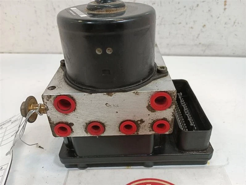 Conjunto de bomba de freno antibloqueo ABS Toyota Sequoia 2003-2004 4,7 L control de deslizamiento 4x4 Foto 1 de 1