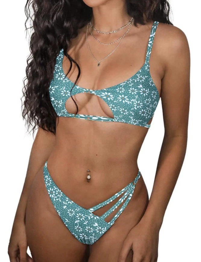 Bikini Floral Verde Dos Piezas Recortado Parte Inferior Descarada Talla Grande Foto 1 de 1