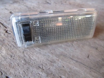 Nuevo de Lote Antiguo Chevy Buick Olds Pontiac? Lámpara interior cortesía luz GM Foto 1 de 2