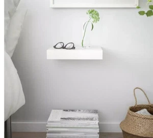 Ikea Lack Schwebendes Wandregal weiß 30x26 cm - Bild 1 von 4