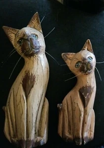 Vintage Pair Of  Wooden Cats hand painting - Picture 1 of 8