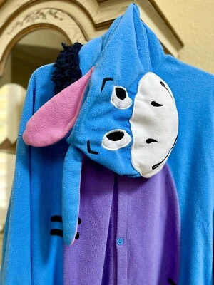 Disfraz de Halloween Eeyore Peludo Rosa Azul Juegos con disfraces Traje de cuerpo teatral Talla Pequeña Foto 1 de 4