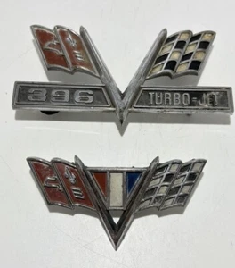 Corvette fender emblems vintage - Picture 1 of 4