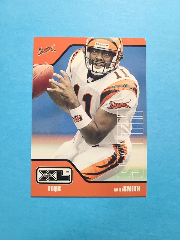 AKILI SMITH 2002 UPPER DECK XL FOOTBALL CARD # 101 G8101 - Image 1 of 1