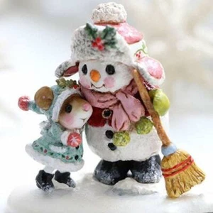 Wee Forest Folk Christmas Figurine TM-9 - Frosty Friends - Picture 1 of 4