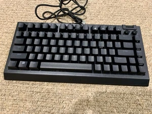 Razer BlackWidow V4 RZ03-0500 75% Mechanical Orange Switch Gaming Keyboard Used - Picture 1 of 2