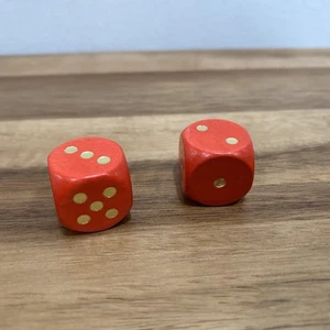 Vintage Pair Of Red WOODEN DICE With Rounded Corners Gold Dots-Small - Picture 1 of 3