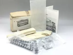 Modelli Pirata Kit In Metallo Bianco Trolleybus Q Tipo 4MM - Foto 1 di 1