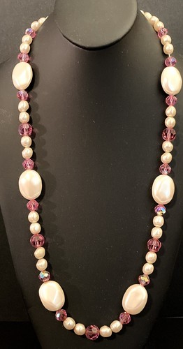 SAINT LAURENT (YSL) Collana lunga vintage Yves Saint Laurent perle e cristalli rosa perline RARA