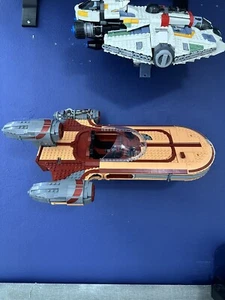 Wall Mount Display for Lego Star Wars Luke’s Landspeeder 75341 - Picture 1 of 6