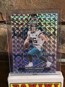 Mosaico Panini 2024 - Mosaico Prizm #99 Trevor Lawrence - Imagen 1 de 2