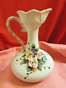 Fine China Vase With 3-D Flowers And Handle, From Kelvin's, E-167 - Bild 1 von 7