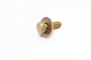 SAAB 900 CLASSIC self tapping screw for aero kit - for fixing into inner wing SA