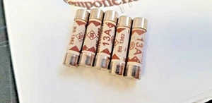FUSIBLE ENCHUFE HOGAR 13AMP (Paquetes de Cinco) (09008 uds ref) - Imagen 1 de 1