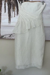 BADGLEY MISCHKA White Strapless Frill Dress Wedding Races Cocktail BNWT 2 10 AU - Picture 1 of 6