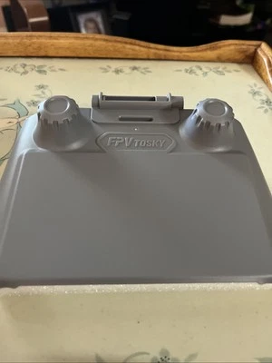 Cubierta protectora 2 en 1 para sol, capó y mando Rc Two Foto 1 de 4