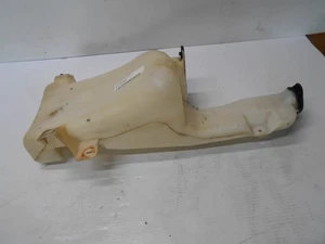 03-06 Chevy Silverado 1500 2500 Tahoe Suburban windshield wiper fluid tank - Bild 1 von 12