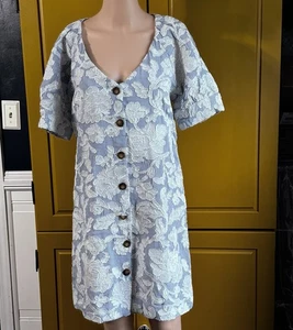 Anthropologie Waverly grau Vanessa Woman MD Stickerei Blumendruck Knopf Kleid - Bild 1 von 15