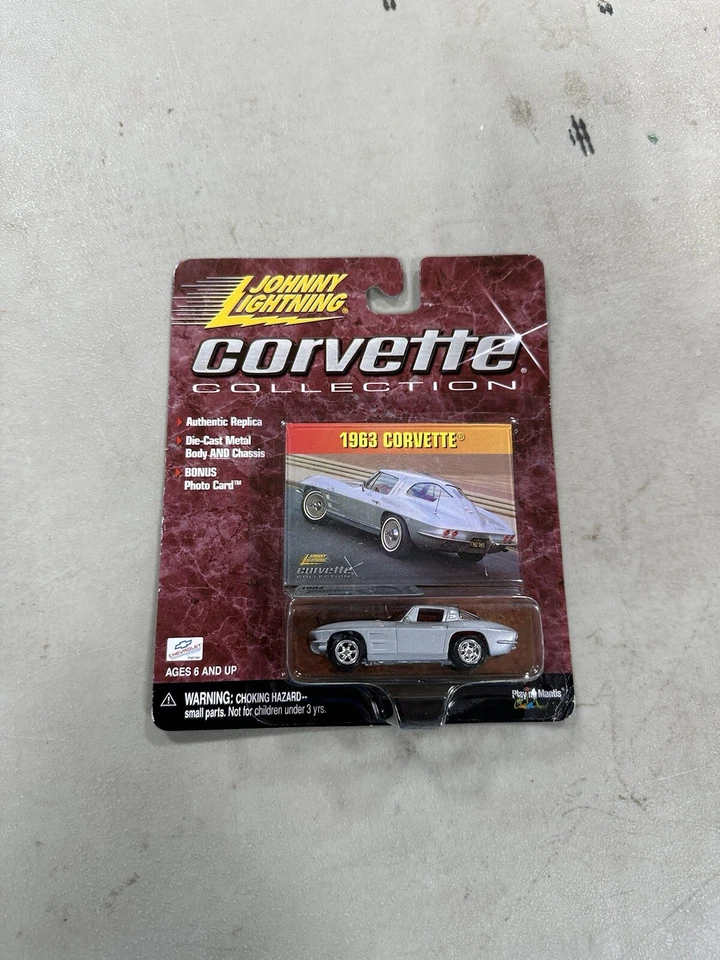 CORVETTE 1963 '63 CARGADORES PLATA Y CROMO 1/64 JOHNNY LIGHTNING CORVETTE D34 Foto 1 de 2