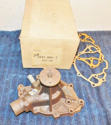 Ford Mustang Shelby Mercury Cougar 1965-1969 nuevo en stock reman 289 302 351 W bomba de agua Foto 1 de 4