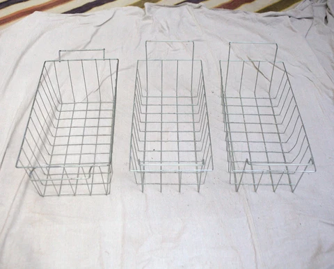 Set of 3 VINTAGE METAL WIRE FREEZER STORAGE BASKETS Cover