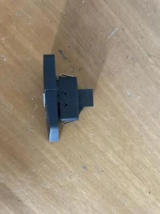 Audi A6 4F 3.0 TDI Quattro Schalter Warnblinkschalter 4F0941509 - Picture 1 of 3